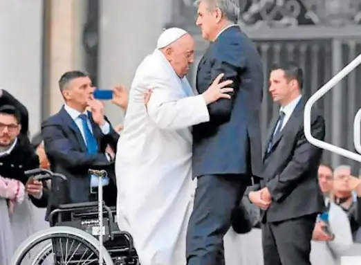 Francisco se enfrenta a su semana más intensa con un estado de salud precario - PressReader
