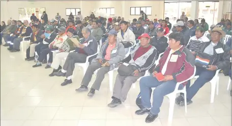  ??  ?? Encuentro de más de 100 líderes que trabajaron en la elaboració­n de un plan nacional indígena.