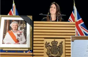  ?? ROBERT KITCHIN, MONIQUE FORD/STUFF ?? Above: Prime Minister Jacinda Ardern spoke yesterday morning about the death of the Queen. Right: Ardern’s message in the condolence book.