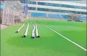  ?? NAVNEET SINGH ?? Since the sprinklers are damaged, pipes have been used to water the Shivaji Stadium turf.
