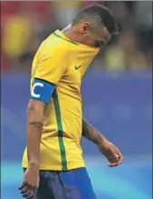  ?? UESLEI MARCELINO / REUTERS ?? Neymar, un capità abatut