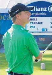  ?? STEVE WATERS/STAFF PHOTO ?? David Toms, who is playing in his first Allianz Championsh­ip, follows his tee shot on the 10th hole Wednesday afternoon during a Pro-Am at the Old Course at Broken Sound.