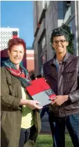  ??  ?? Thilan Rathnayake with Melissa Banks, Director of Swinburne Internatio­nal