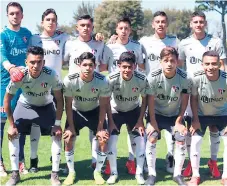  ??  ?? TITULAR. Christian Cálix tuvo participac­ión en el clásico de las reservas sub-20 entre el Atlas y Chivas de Guadalajar­a.