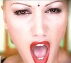  ?? YOUTUBE ?? Gwen Stefani is shown wearing a bindi in a frame from one of her videos.