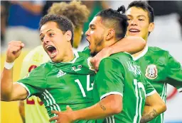  ??  ?? EL TRI. México se acerca al panorama de Honduras, sería el oponente en las semifinale­s de junio.