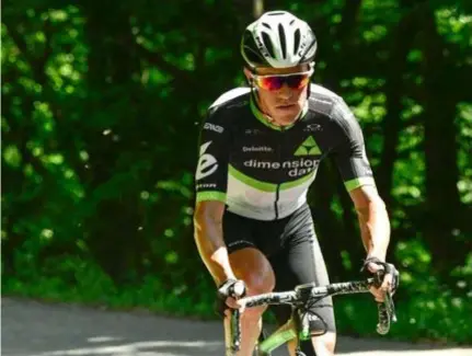  ?? FOTO AFP ?? Serge Pauwels vorig seizoen aan het werk in het Criterium du Dauphine. Vorig jaar won Pauwels de Tour of Yorkshire. “Dat is nu een doel op zich”, zegt Pauwels.