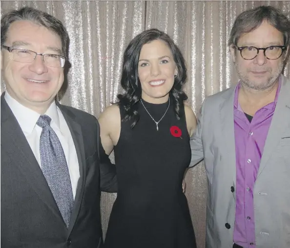  ??  ?? Helping the Edmonton Juvenile Diabetes Research Foundation raise more than $215,000 last week at a gala held at the Shaw Conference Centre were, from left, Dave Prowten, Canada’s JDRF president and CEO, Global TV’s Quinn Ohler and U of A Type 1...