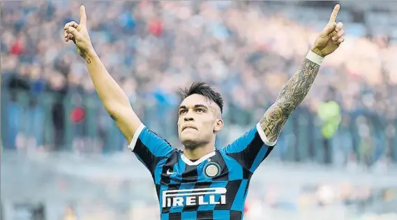  ?? FOTO: AP ?? Lautaro Martínez
El delantero del Inter es el gran objetivo del FC Barcelona para la próxima temporada y el Inter recuerda que su fichaje cuesta 111 millones