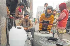  ??  ?? In a number of areas in south Delhi, AAP won because of its promise of regular water supply. HT FILE PHOTO