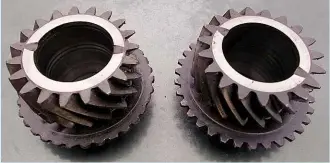  ??  ?? No prizes for spotting the difference between these two gears