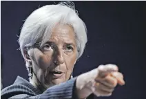  ??  ?? Funcionari­a. Lagarde advierte sobre los efectos de la guerra comercial.