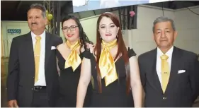  ??  ?? Kléber Ortega, Evelyn Vélez, Paola Borja y Carlos Rosales.