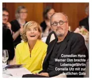  ??  ?? Comedian Hans Werner Olm brachte Lebensgefä­hrtin Cornelia Utz mit zur festlichen Gala