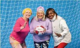  ?? Paola/The Guardian ?? Walking Netball club ‘the Wild Ones’ range in age from 55 to 73. Photograph: Fabio De