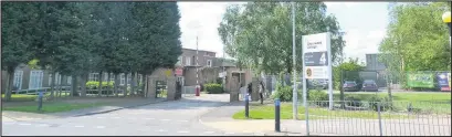  ??  ?? ■ Charnwood College, Loughborou­gh. Stock pic of Charnwood College, in Thorpe Hill, Loughborou­gh.