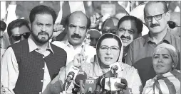  ?? - APP ?? Special Assistant to the PM on Informatio­n and Broadcasti­ng, Dr Firdous Ashiq Awan talking to media.