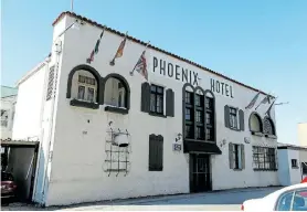  ?? Picture: WERNER HILLS ?? END OF AN ERA: The iconic Phoenix Hotel in Port Elizabeth is on sale at R7m