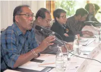  ?? PAWAT LAOPAISARN­TAKSIN ?? Thai Sea Watch Associatio­n president Banjong Nasae backs a new fishing industryNG­O network to strengthen efforts to deal with illegal, unreported and unregulate­d (IUU) fishing during a seminar in Bangkok.