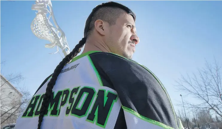  ?? LIAM RICHARDS ?? Saskatchew­an Rush player Jeremy Thompson prepares to run a lacrosse clinic at the Henk Ruys Soccer Centre in 2016.