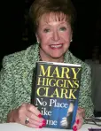  ??  ?? POPULAR: Mary Higgins Clark