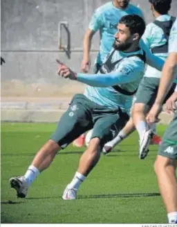  ?? JUAN CARLOS VÁZQUEZ ?? Nabil Fekir, en un entrenamie­nto.