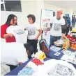  ??  ?? EVENTO. Los expositore­s ofrecieron variedad de productos.