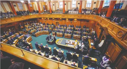  ?? AFP/GETTY IMAGES/FILES ?? New Zealand voted to change its electoral system from first-past-the-post to a proportion­al system in 1993,