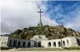  ?? Archivfoto: Desmazes, afp ?? Blick auf das Mausoleum im Valle de los Caídos.
FLUCHT ÜBER DAS MITTELMEER