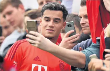  ??  ?? PICTURE PERFECT: But life could look better for Coutinho with a return to English football