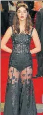  ??  ?? Last year’s Rising Star nominee, actor Anya TaylorJoy went for a Dolce & Gabbana lace dress and golden tiara