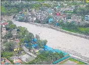  ?? BD KASNIYAL /HT FILE ?? Kali river that acts as the border between India and Nepal, in Dharchula town of Pithoragar­h district.