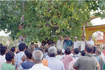  ?? — AFP ?? A file photo shows Nepalese Madhesi protesters, a marginalis­ed group in the southern plains, gather for a demonstrat­ion in Janakpur, some 300 km south of capital Kathmandu.