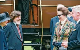  ?? ?? One of the founding members of the Great Western Society, Graham Perry (left), met the Princess Royal at Didcot Railway Centre on May 27, 2003, the same year he was awarded an MBE for services to railway heritage. GWS