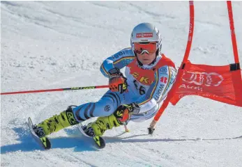  ?? FOTO: PRIVAT ?? Der Nachwuchs-Skirennläu­fer Moritz Fetscher von der Skizunft Ehingen hat in der zurücklieg­enden Saison etliche gute Ergebnisse erzielt.