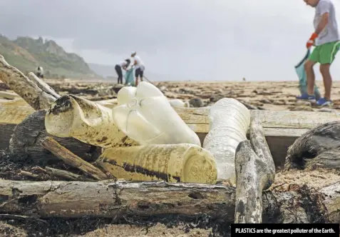  ??  ?? PLASTICS are the greatest polluter of the Earth.