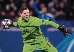  ??  ?? Juventus Turins polnischer Torwart Wojciech Szczesny will gegen Verfolger Inter Mailand seinen Kasten sauber halten.