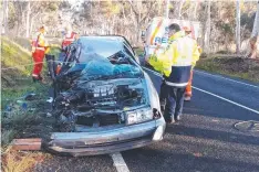  ?? Picture: NIGEL FOX ?? A fatal car crash on Bacchus Marsh Rd last year.