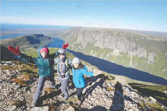  ?? PHOTOS: GERRY FEEHAN ?? On top of Gros Morne, overlookin­g fiord-like Ten Mile Pond 800 metres below.