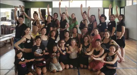  ?? PHOTO BERTHA WHITE ?? Te Here Polynesian Dance Group at a dance workshop in San Diego. COURTESY