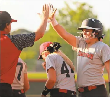 ?? Contribute­d by Gail Conner ?? The Cedartown Lady Bulldogs are 6-3 so far on the season after mixed results last week on the softball diamond. Check out Page 2B for more on the wins and losses.