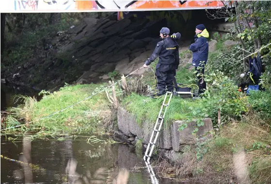  ?? ARKIVBILD: VERONIKA HOHENSTEIN ?? Tidigt i utredninge­n döks det i Säveån.