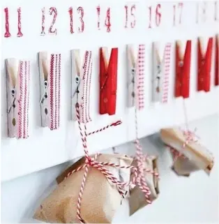  ?? ISPIRaNDO.IT ?? Holiday advent calendars can be a fun way to build up excitement to the holidays. Hand-made or bought, now is the time to start thinking which style will be on display in your home this holiday season.