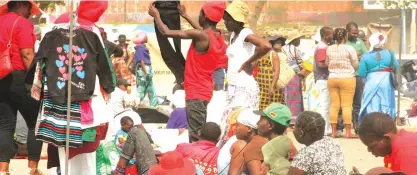  ?? Picture ?? Some street vendors in Harare have heeded Government’s call to vacate the CBD. In the picture vendors are recording brisk business close to Coke Corner along Seke Road. — : Tariro Kamangira