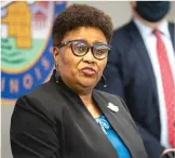  ?? ANTHONY VAZQUEZ/SUN-TIMES FILE ?? Cook County Clerk Karen Yarbrough speaks to reporters last year.