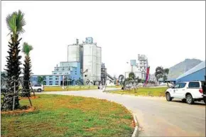  ?? HIN PISEI ?? A Chip Mong Insee Cement factory in Banteay Meas district’s Sdech Kong Khang Lech commune in Kampot province.