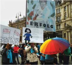  ?? Foto: Women in Exile & Friends ?? Geflüchtet­e Frauen auf einer Demonstrat­ion in München