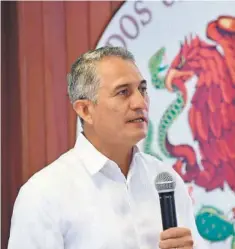  ??  ?? Ramón Mendez Lanz, coordinado­r de los diputados del Partido Revolucion­ario Institucio­nal en el Congreso