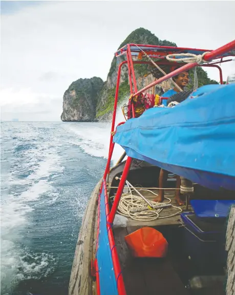  ?? ERIN E. WILLIAMS/THE WASHINGTON POST ?? Hat Chao Mai National Park is among nearly 150 such sites in Thailand, a Southeast Asian scuba-diving destinatio­n known for its clear blue waters, coral reefs and stunning marine life.