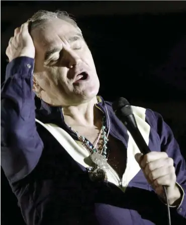  ?? Foto: Sebastian Silva ?? Freut sich, wenn Stierkämpf­er sterben: Morrissey im Herbst letzten Jahres auf einem Musikfesti­val in Chile